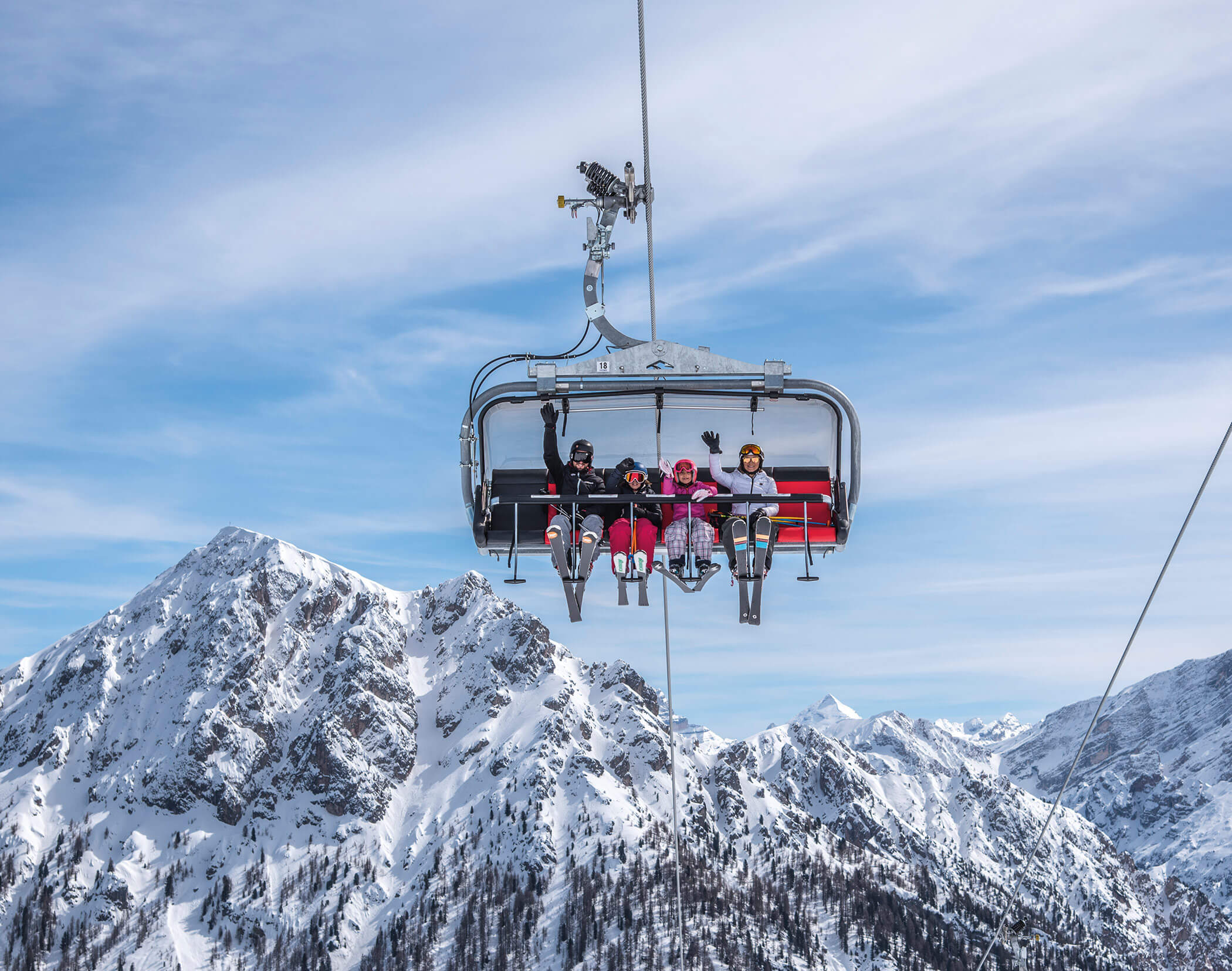Ski lift - Hotel Mirabell Dolomites 5 star in Valdaora