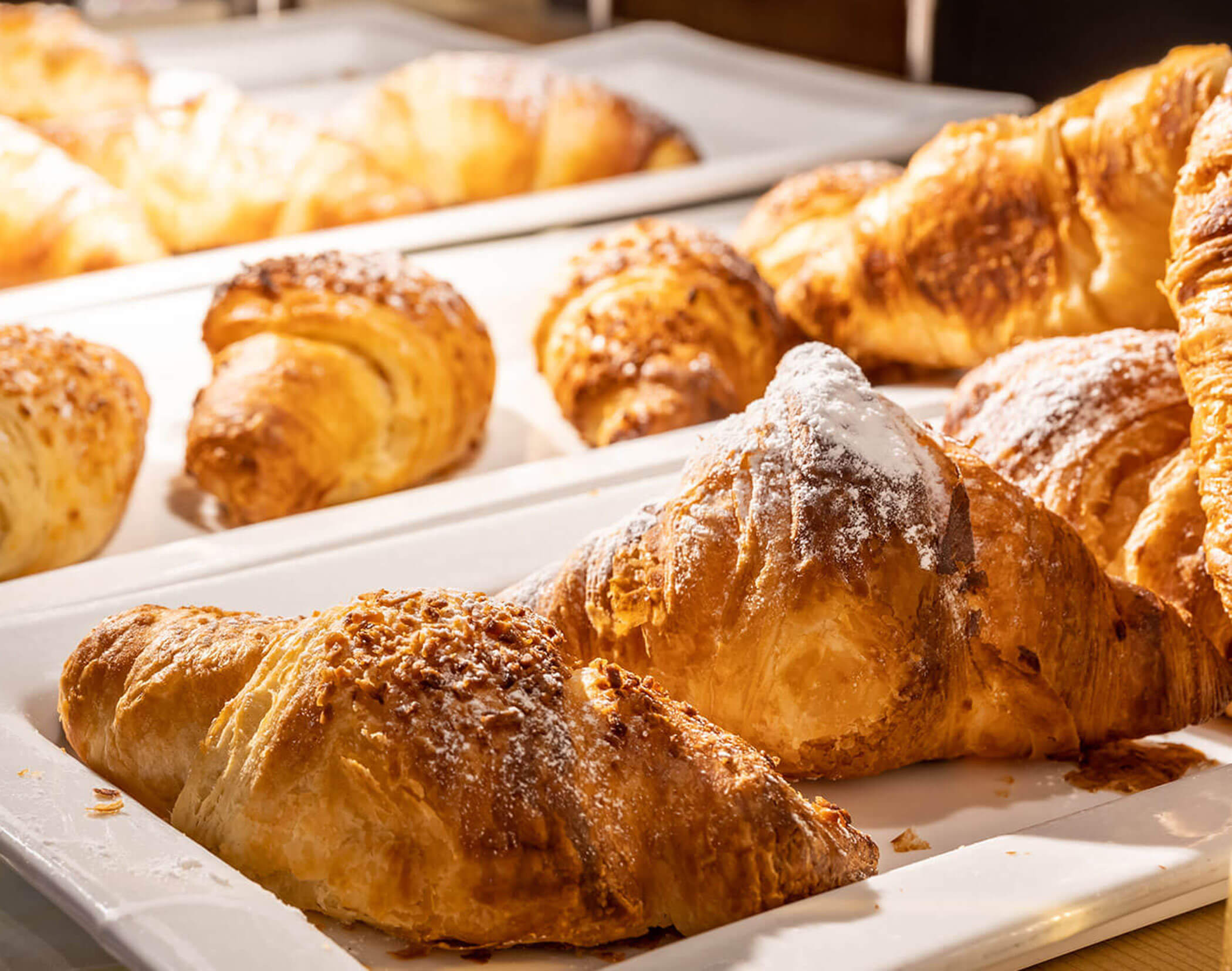 Breakfast - Hotel Mirabell Dolomites 5 star in Valdaora