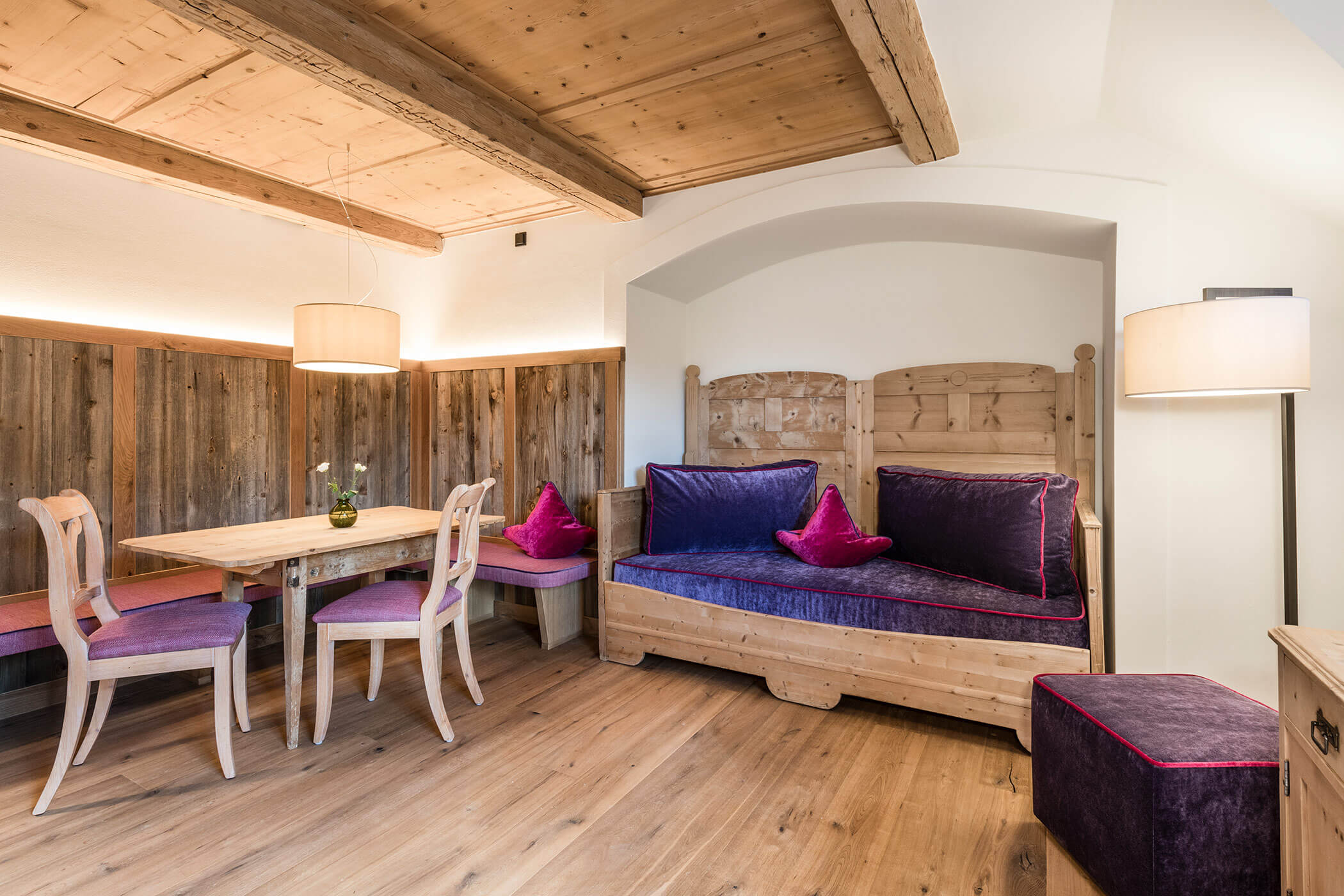 Wohnzimmer Aurora - 5 Sterne Hotel Mirabell Dolomites in Olang