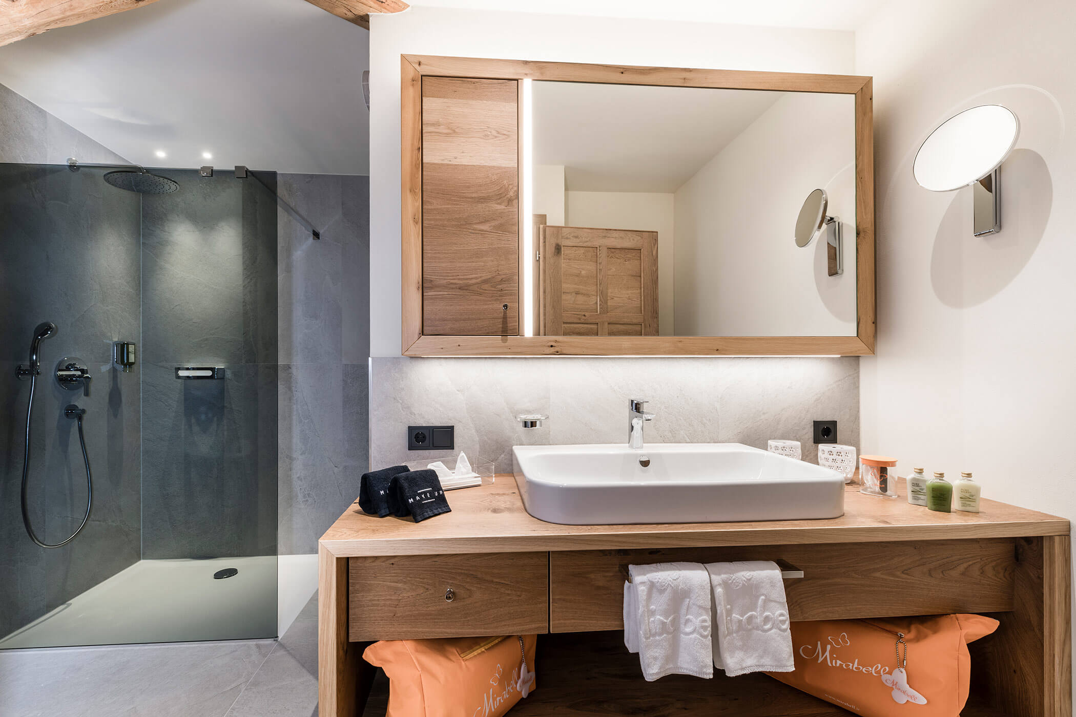 Bad - Aurora - 5 Sterne Hotel Mirabell Dolomites in Olang