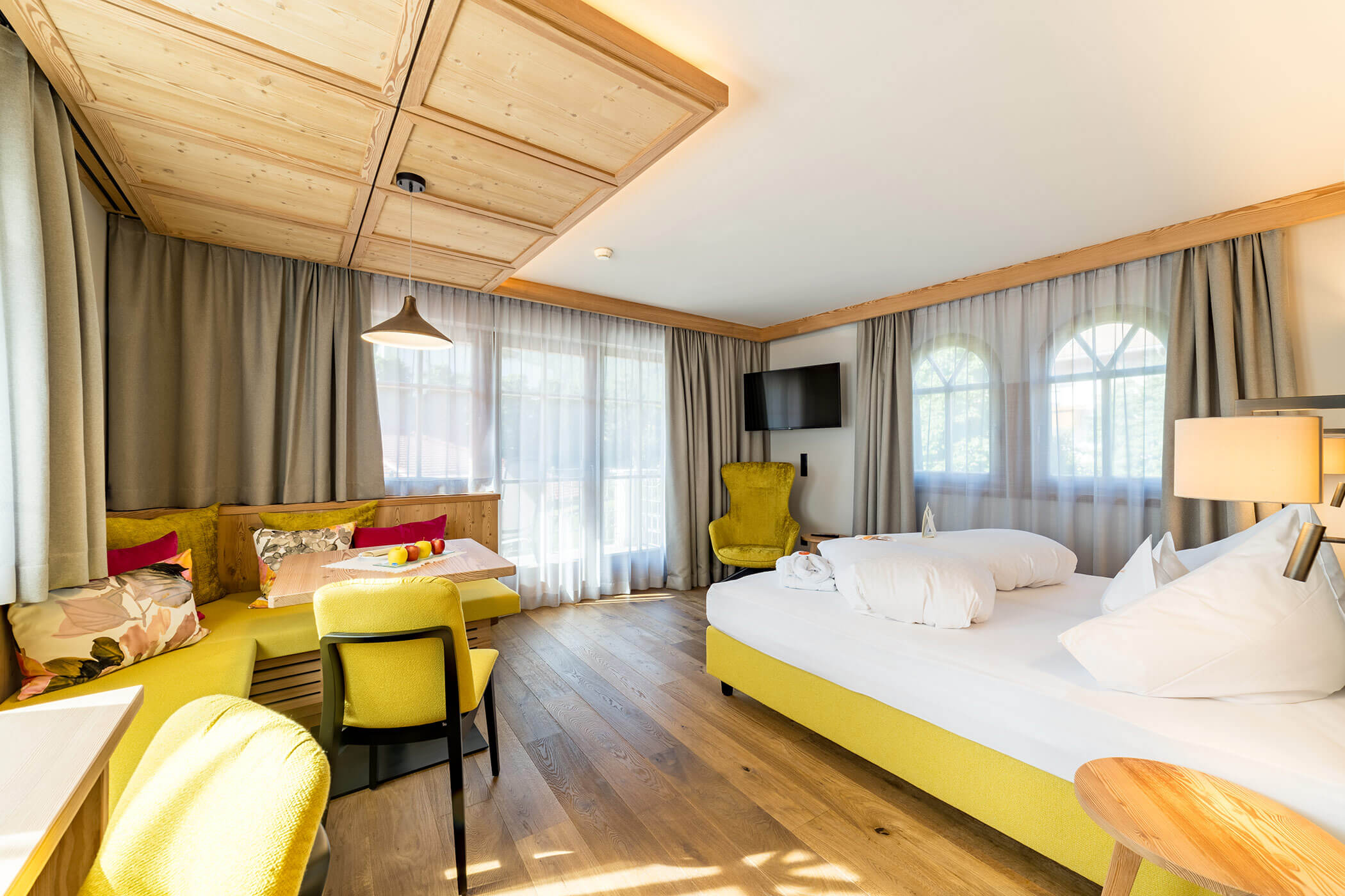 Wohnen - Zimmer Garten Klassik - 5 Sterne Hotel Mirabell Dolomites in Olang