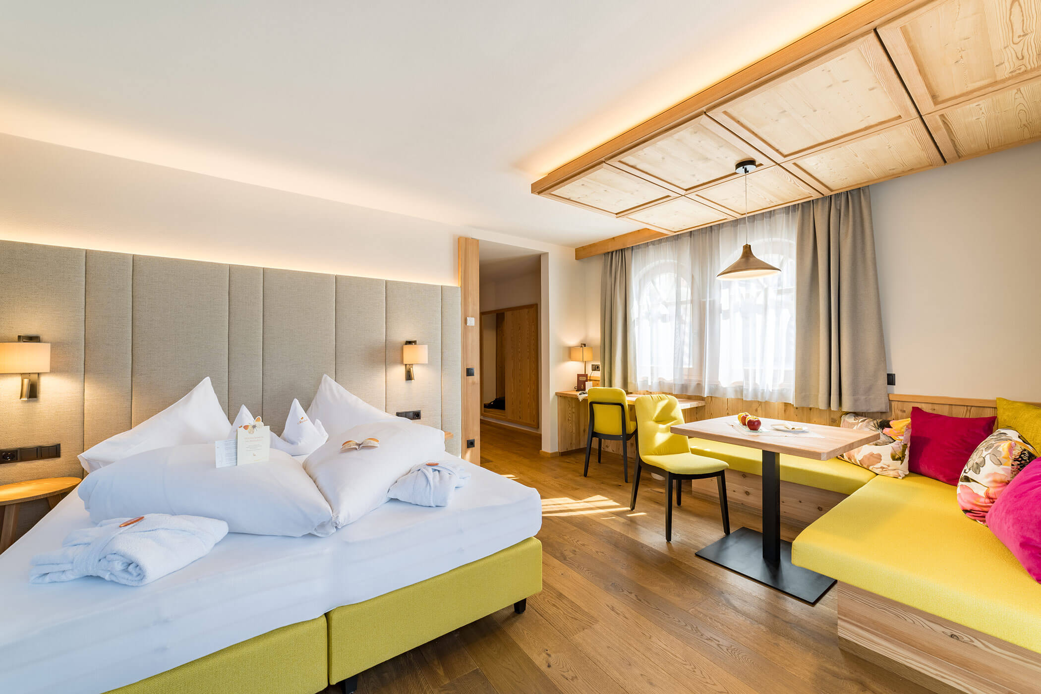 Schlafen - Zimmer Garten Klassik - 5 Sterne Hotel Mirabell Dolomites in Olang