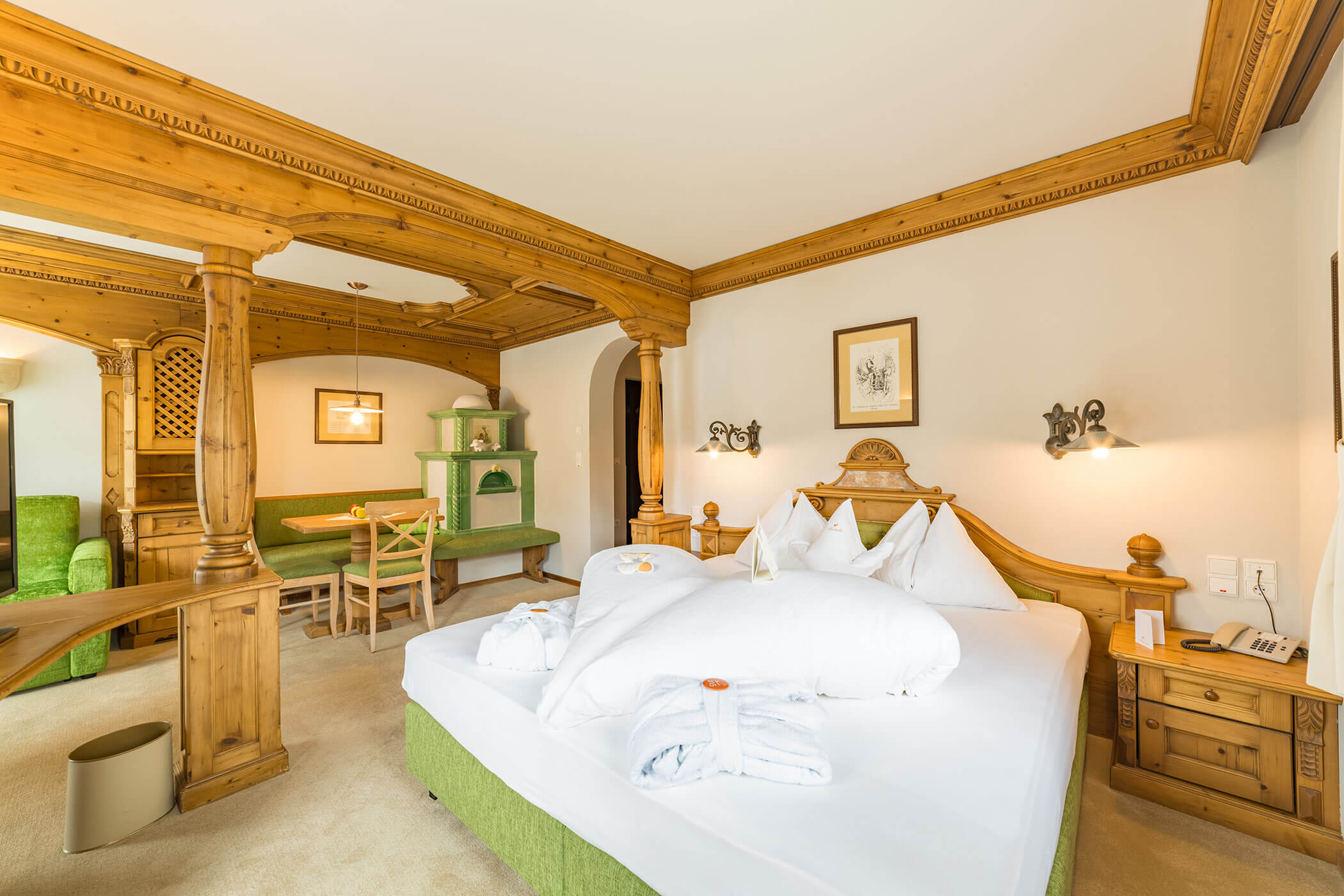 Schlafen - Zimmer im Turm Waldsaum - 5 Sterne Hotel Mirabell Dolomites in Olang